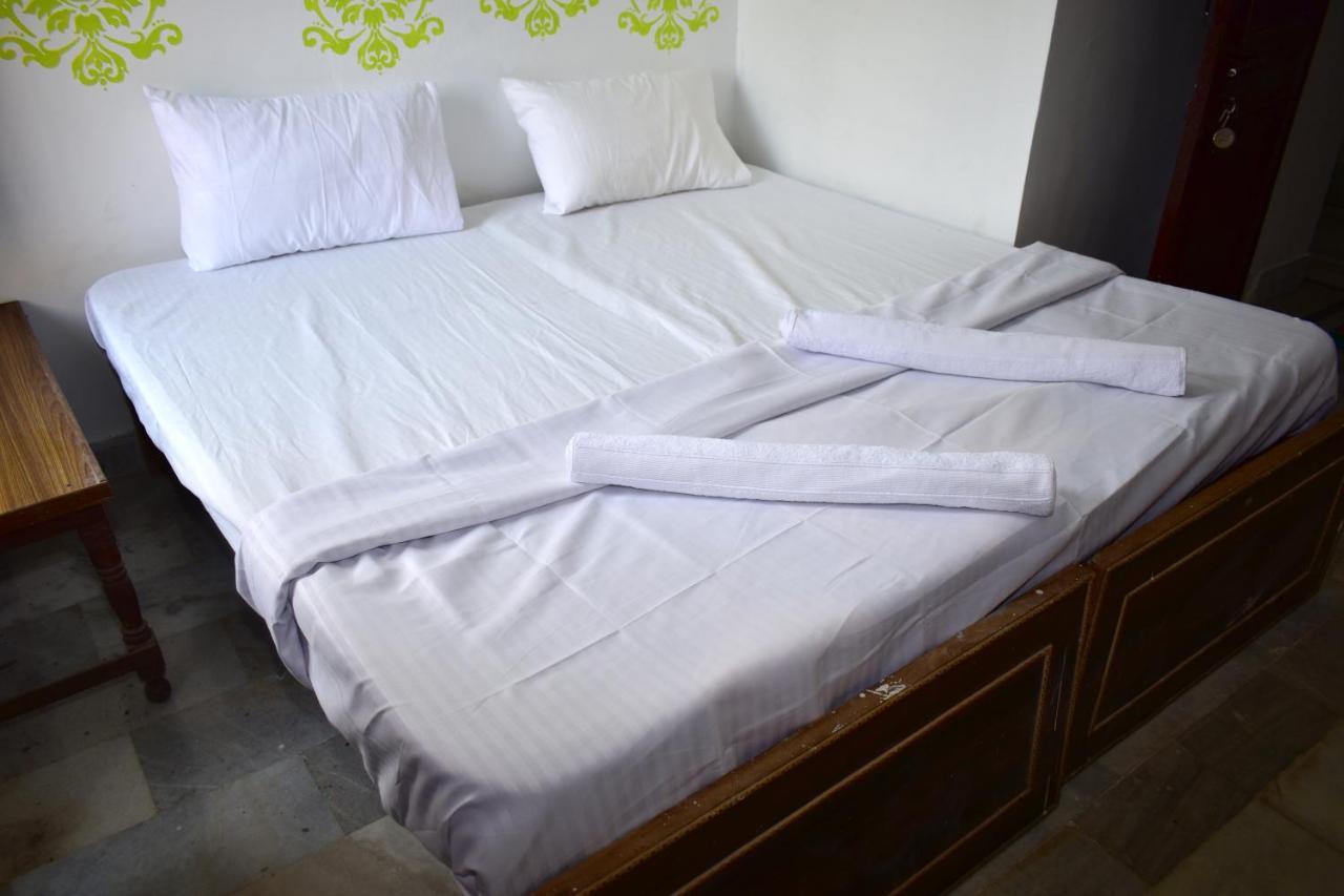 Sandhya Guest House Varanasi Near Ganga River Ngoại thất bức ảnh