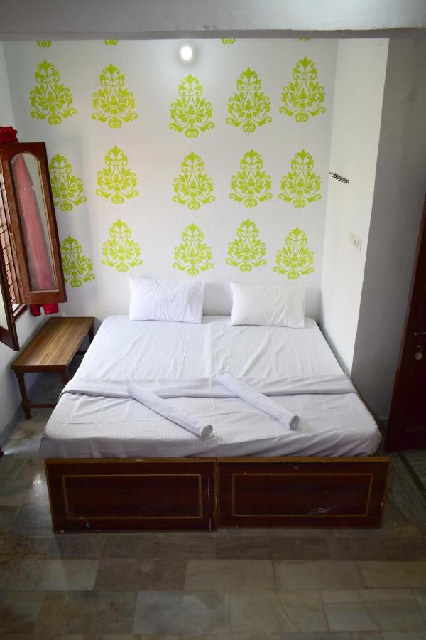 Sandhya Guest House Varanasi Near Ganga River Ngoại thất bức ảnh