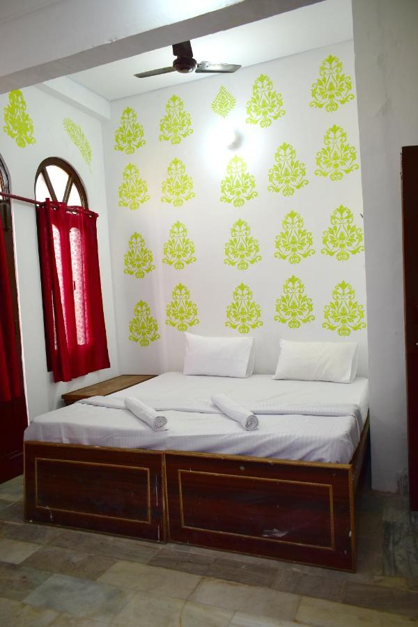 Sandhya Guest House Varanasi Near Ganga River Ngoại thất bức ảnh