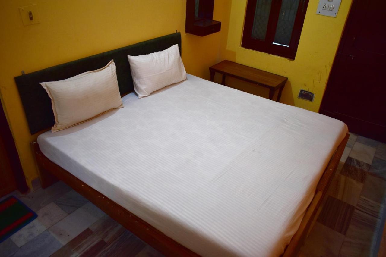 Sandhya Guest House Varanasi Near Ganga River Ngoại thất bức ảnh