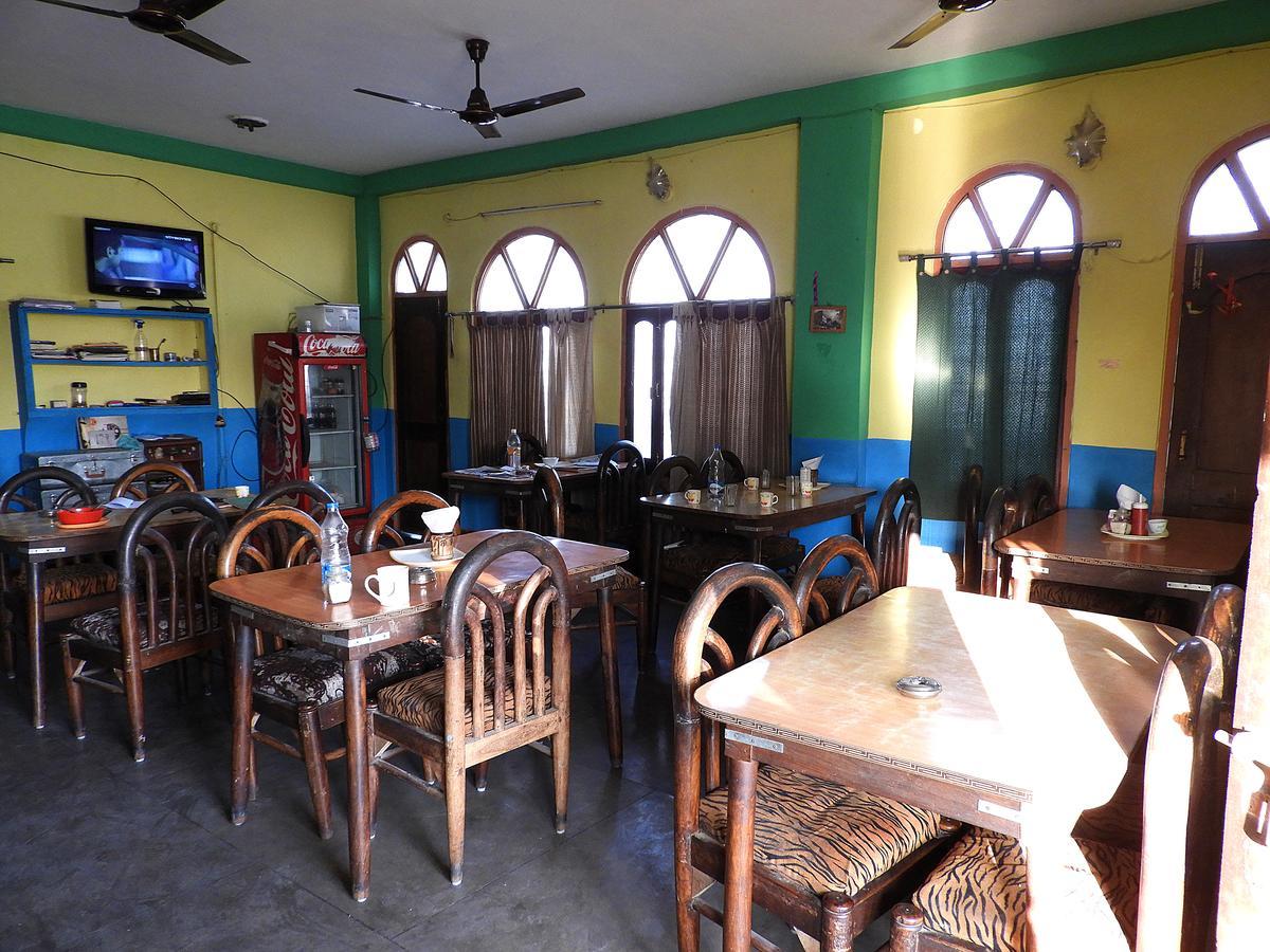 Sandhya Guest House Varanasi Near Ganga River Ngoại thất bức ảnh