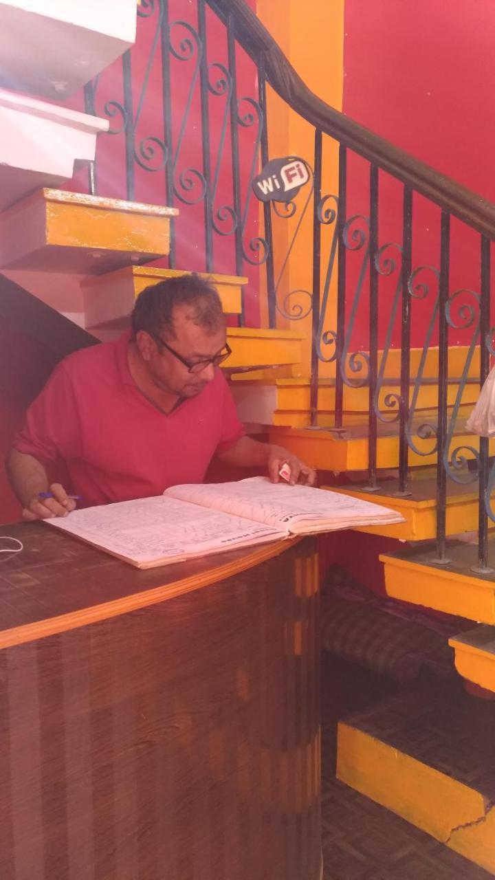 Sandhya Guest House Varanasi Near Ganga River Ngoại thất bức ảnh